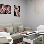 Trece Llaves Apartment *