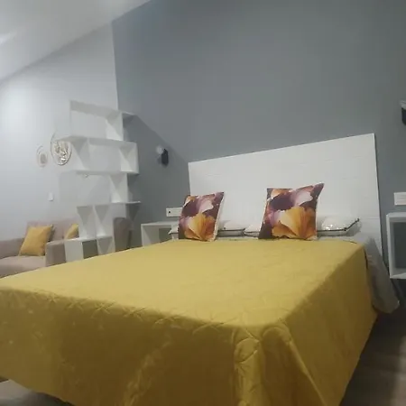 Trece Llaves Jacuzzi Bajo Reserva Διαμέρισμα *