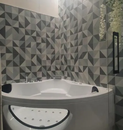 Trece Llaves Jacuzzi Bajo Reserva Mérida