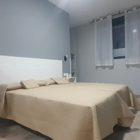 Lägenhet Trece Llaves Jacuzzi Bajo Reserva *