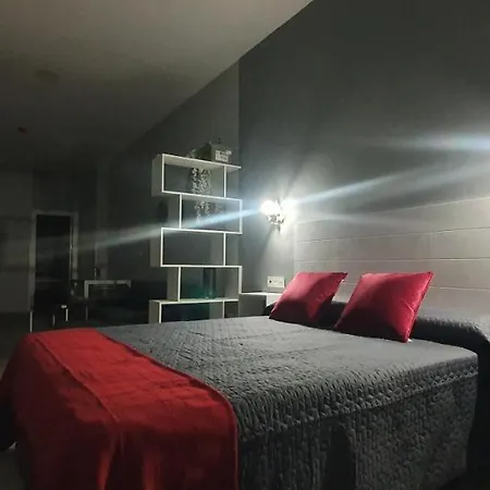 Lägenhet Trece Llaves Jacuzzi Bajo Reserva