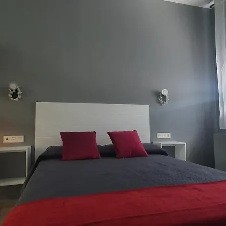 Trece Llaves Jacuzzi Bajo Petición Apartamento *