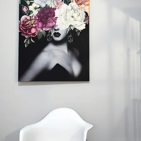 Trece Llaves Jacuzzi Bajo Reserva Lägenhet