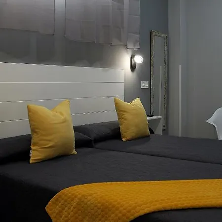 Daire Trece Llaves Jacuzzi Bajo Reserva *