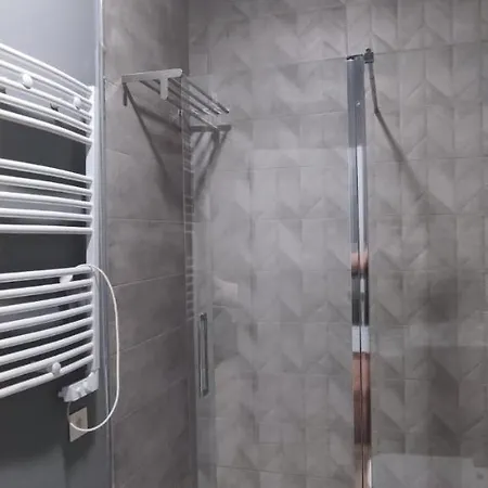 Trece Llaves Jacuzzi Bajo Petición Apartamento *