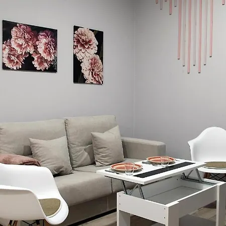 Trece Llaves Apartament *