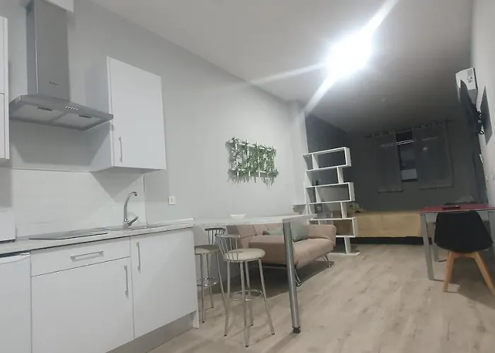 Trece Llaves Apartament *