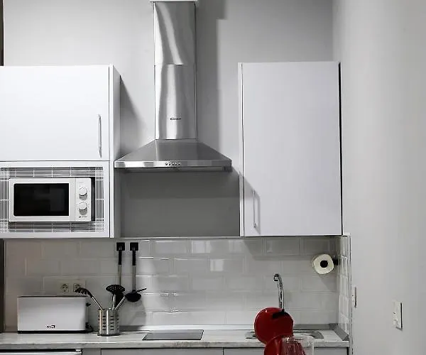 Trece Llaves * מרידה